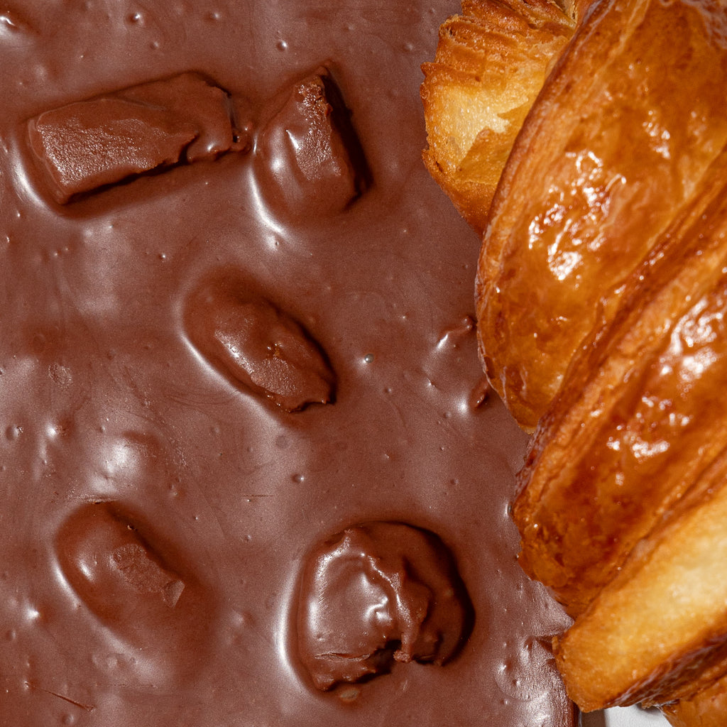 Pain au Chocolat 42% Milk