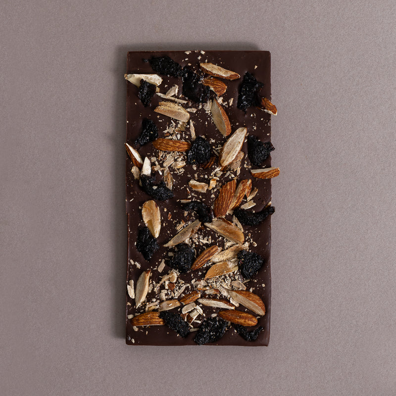 Almond & Dried Cherry 65%